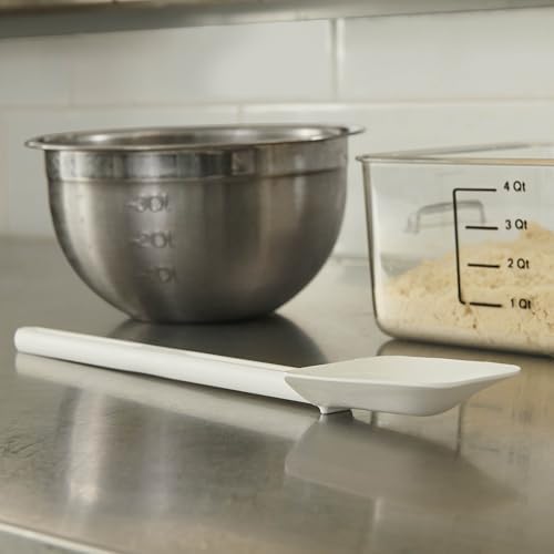 Rubbermaid Commercial Products, Space Saving Square Food Storage Container, 4 Quart, Clear, for Kitchen/Sous Vide/Meal Prep - Image 3